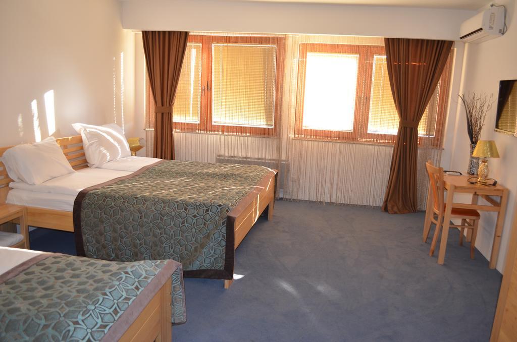 B&B Berr ซาราเยโว ภายนอก รูปภาพ